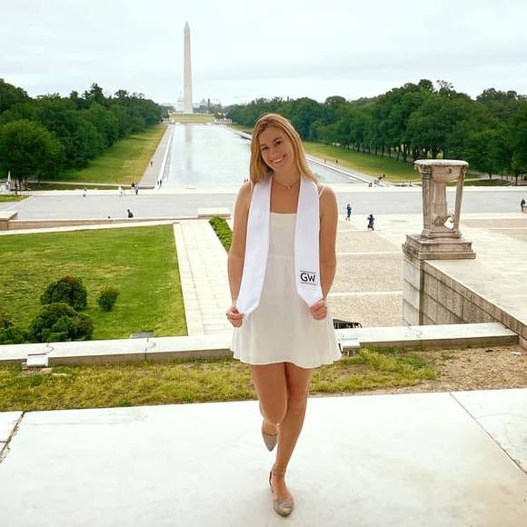 Meet your Posher, Mackenzie - Picture 1 of 1